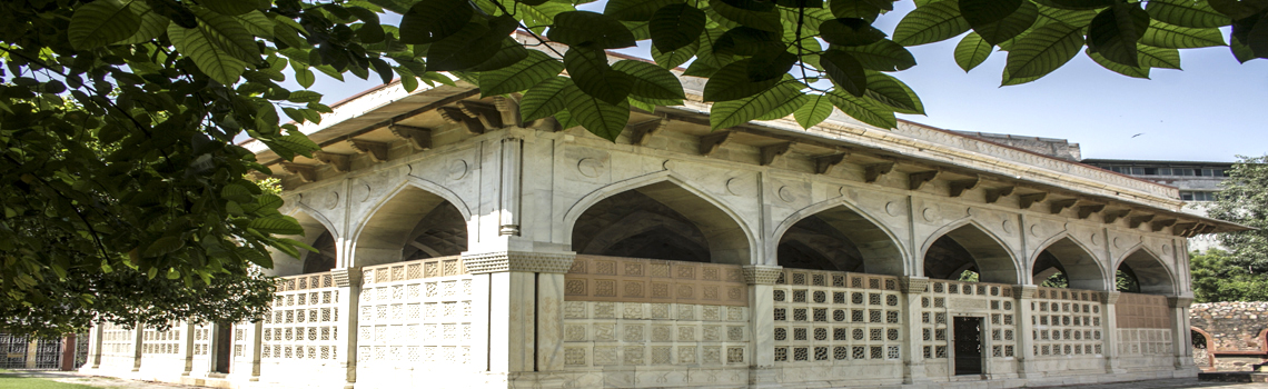 Chausath Khamba