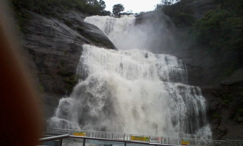 Chitraruvi Falls