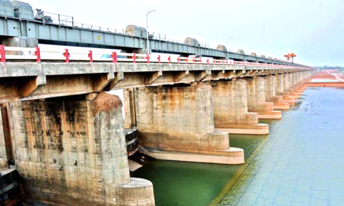 Dowleswaram Barrage