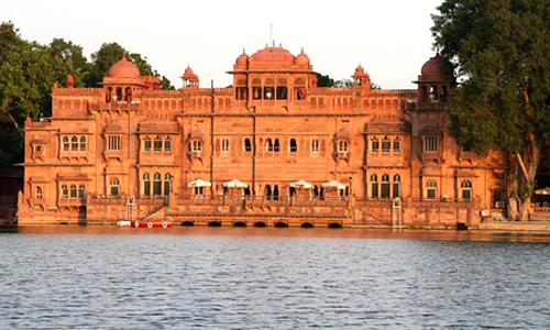 Gajner Palace and Lake