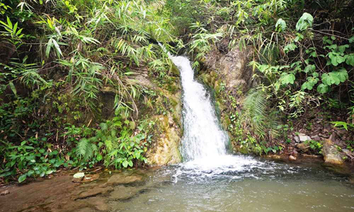 Garud Chatti Waterfall