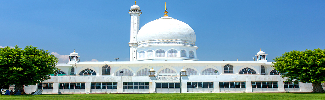 Hazratbal Shrine