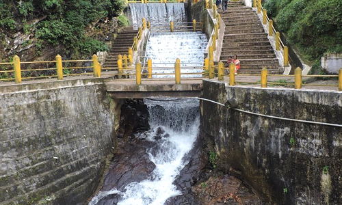 Honnammana Halla Falls