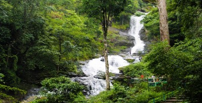 Iruppu Waterfalls