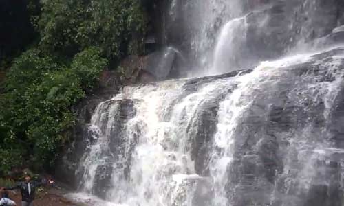 Jhari Waterfalls