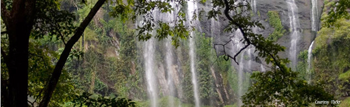 Keezharkuthu/Rainbow waterfalls