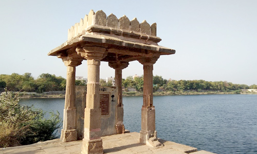 Khan Sarovar