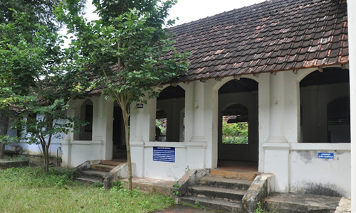 Kilimanoor Palace