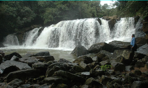 Magajahalli Waterfalls