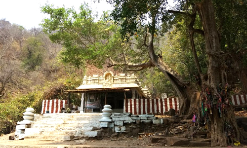 Malola Narasimha Temple