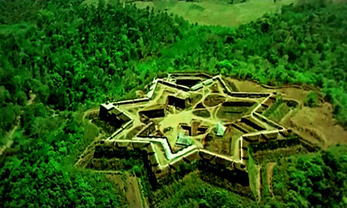 Manjarabad Fort