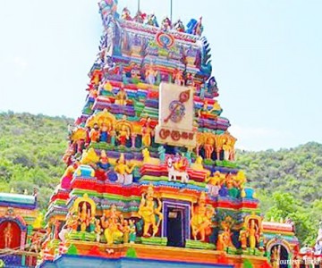 Pazhamudir solai