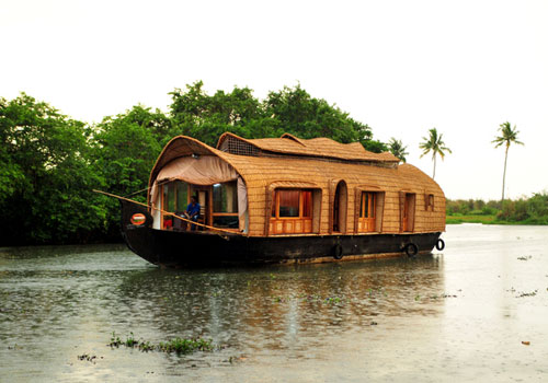 punnamada House Boat