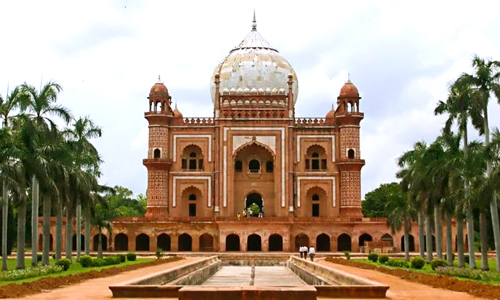 Safdarjung Tomb