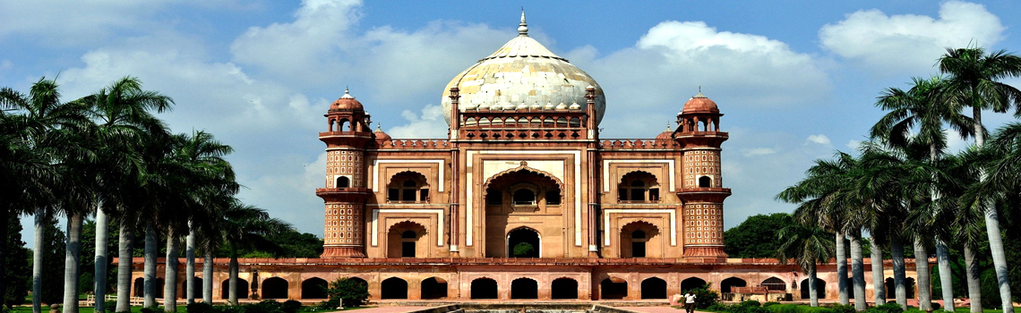Safdarjung Tomb