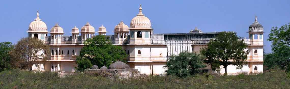 The Fateh Prakash Palace