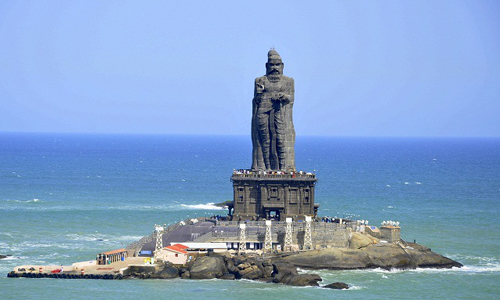 Thiruvalluvar statue